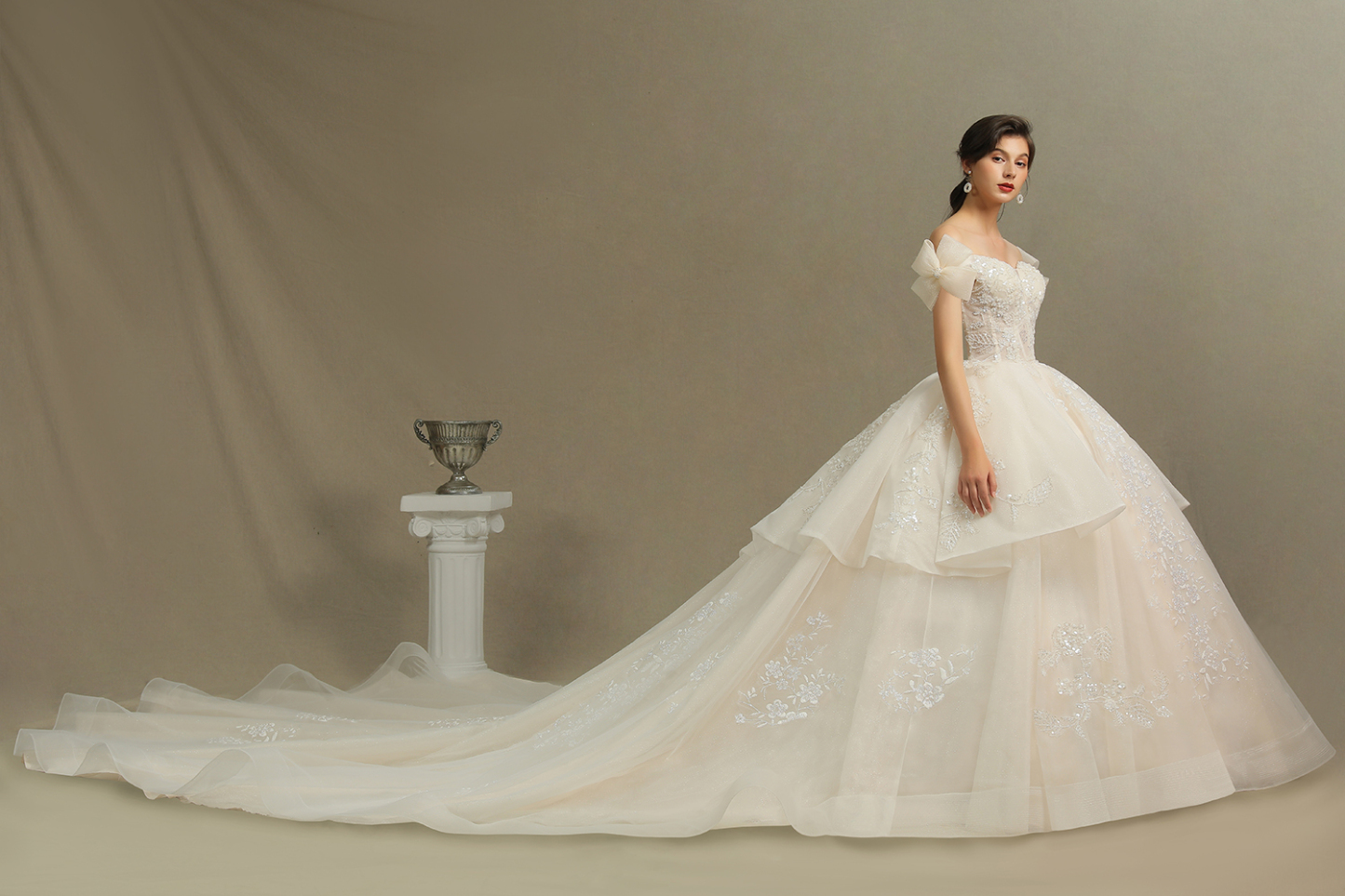 Off Shoulder Aline White Princess Bridal Gown Floor Length Lace Wedding Dress