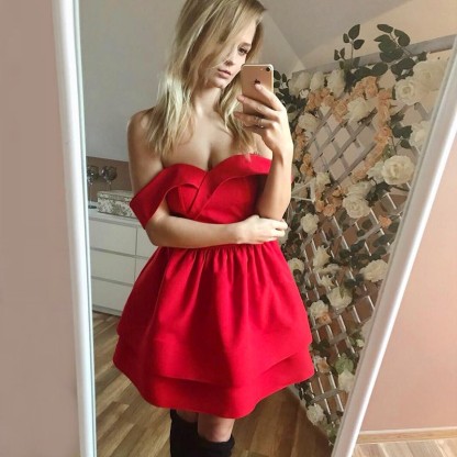 Cute Red Off-the-shoulder Short Homecoming Dress | Ruffled Formal Gown-newarrivaldress
