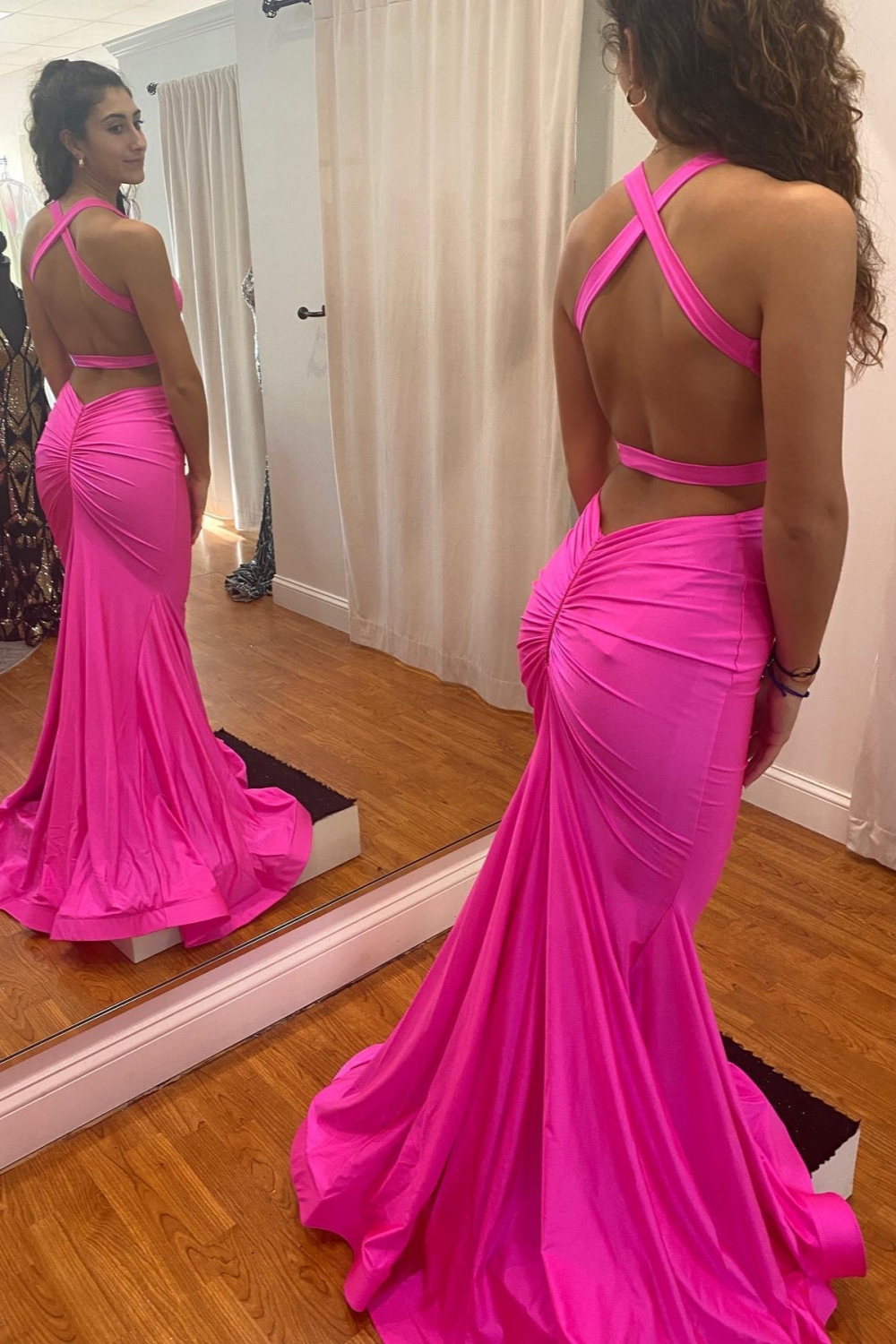 Modest Mermaid Halter V-neck Satin Open Back Prom Dress-newarrivaldress