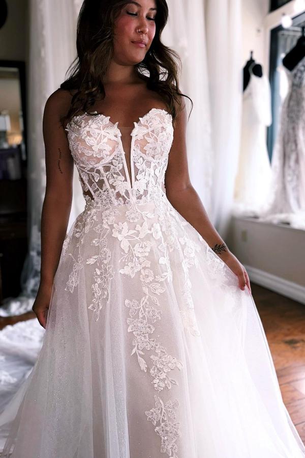 Sweetheart A-line Wedding Dress Tulle Lace Appliques Strapless Bridal Dress-newarrivaldress
