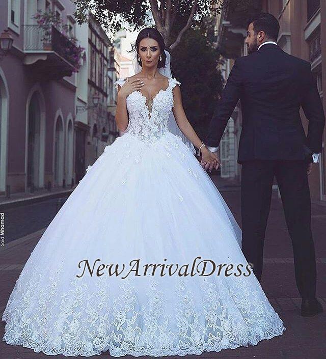 Sleeveless Puffy Tulle Ball Gown Wedding Dresses | Sexy Straps Lace Appliques Bridal Gowns-newarrivaldress