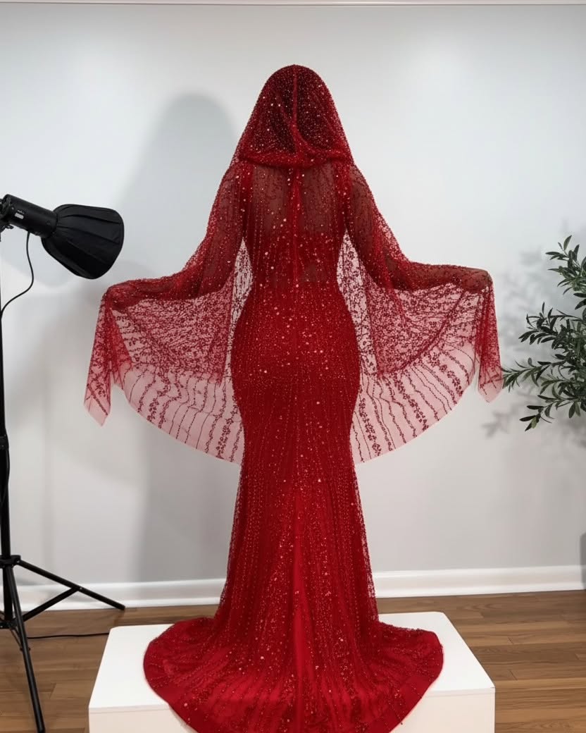 Charming Red Strapless Beadings Long Mermaid Prom Dress with Veils