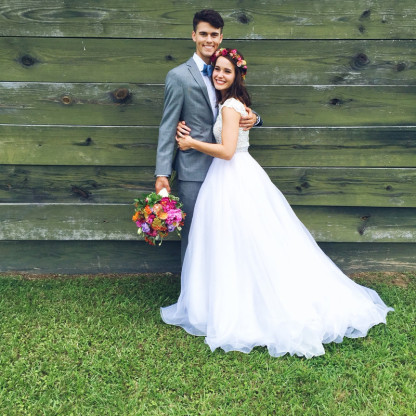 Jewel Lace Cap Sleeve New Arrival A-line Elegant Sexy Beading Wedding Dresses-newarrivaldress