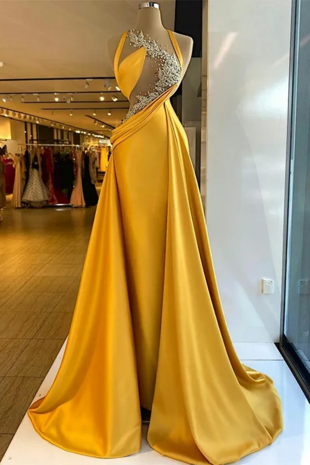Halter Yellow Ruched Satin Floor Length Dress for Evening Party 3D Crystals Sheath Prom Dress-newarrivaldress