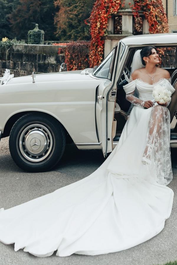 Off-the-Shoulder White Front Split Wedding Dress Ruffle Satin Lace Appliques Aline Bridal Dress-newarrivaldress