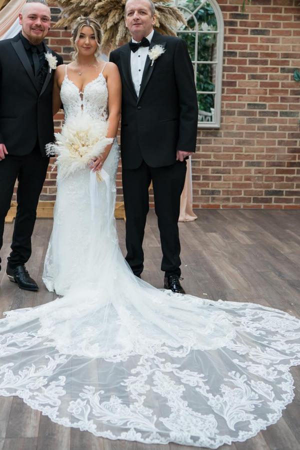 Spaghetti Straps V-Neck White Tulle Lace Mermaid Wedding Dresses with Appliques-newarrivaldress