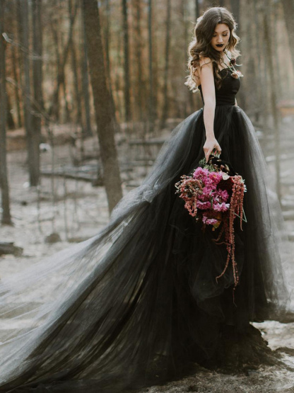 Black Wedding Dresses A-Line Strapless Pleated Taffeta Tulle Chapel Train Bridal Dress-newarrivaldress