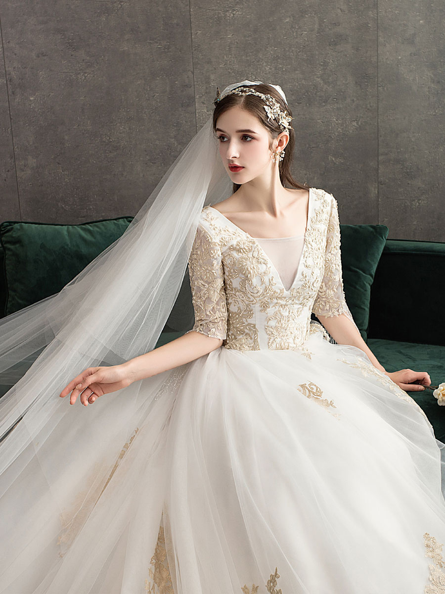 Princess Wedding Dress Ivory Lace Applique V Neck Half Sleeve Bridal Gown With Train-newarrivaldress