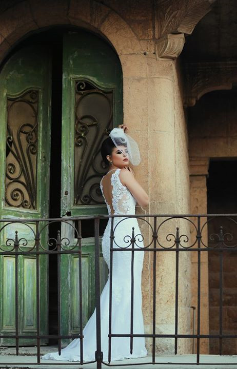 Glamorous Straps Elegant Lace Appliques Mermaid Wedding Dress Floor Length-newarrivaldress