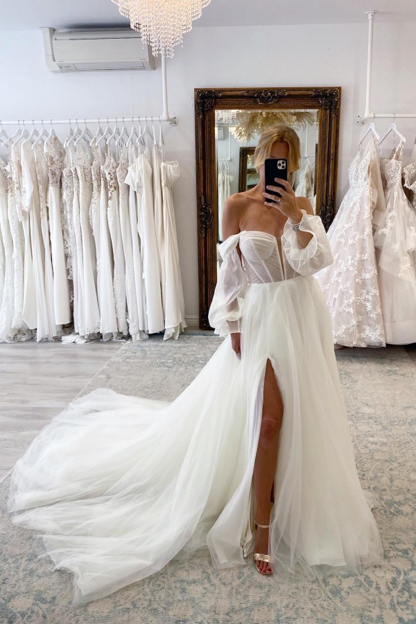 Elegant Puffy Sleeves Tulle Aline Wedding Dress Side Slit Long Bridal Dress-newarrivaldress