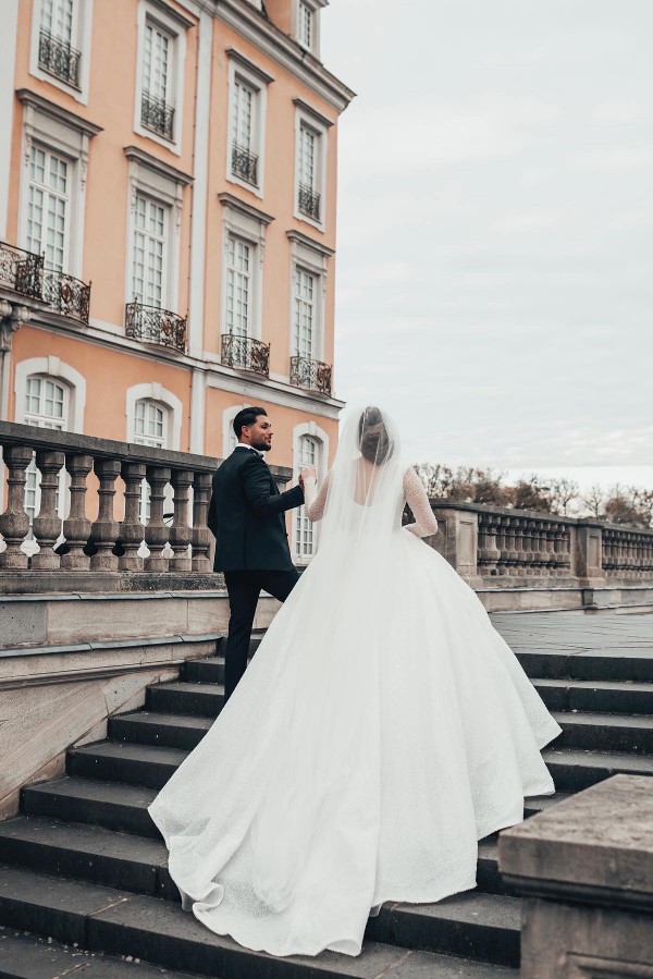 Chic Long Sleeves Aline White Wedding Dress Glitter Bridal Dress-newarrivaldress