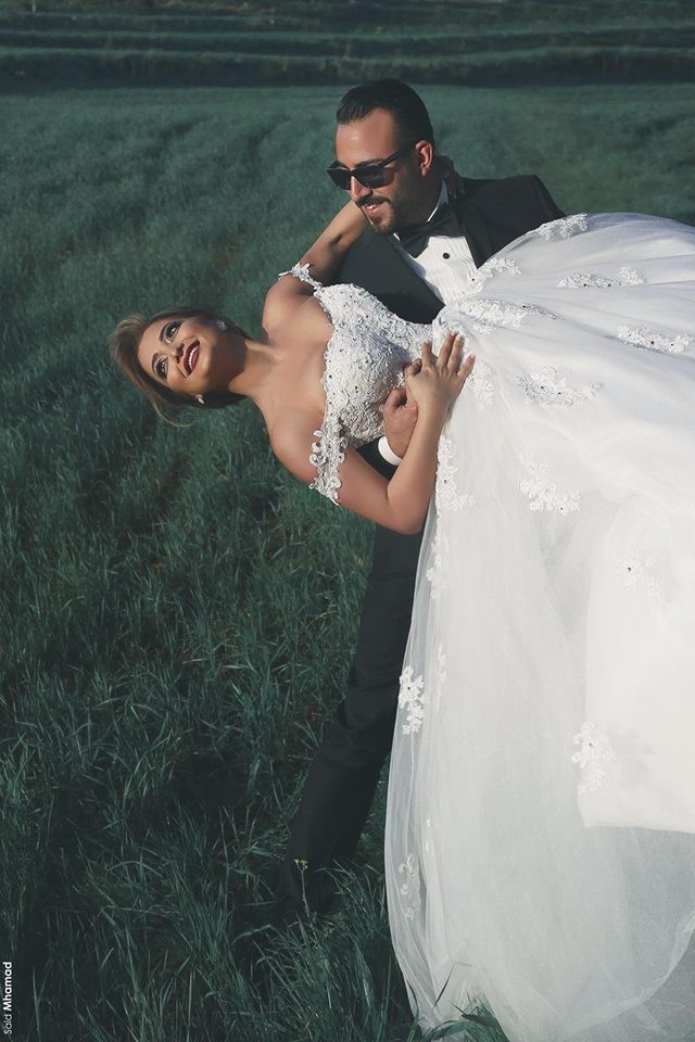 Beading Lace Custom Made Amazing Straps Ball Gown Wedding Dresses-newarrivaldress