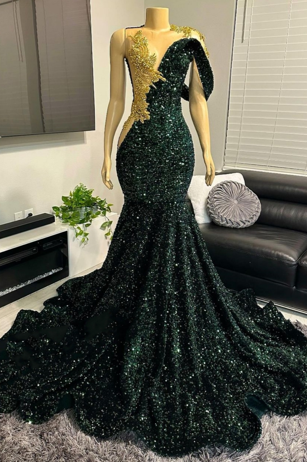 Asymmetric Dark Green Sequins Mermaid Prom Dress Gold 3D Crystals Bodycon Party Gown-newarrivaldress