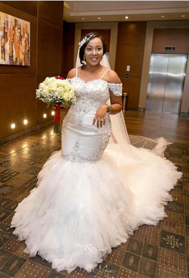 Cap-Sleeve Gorgeous Appliques Plus Size Mermaid Lace Wedding Dresses Online-newarrivaldress