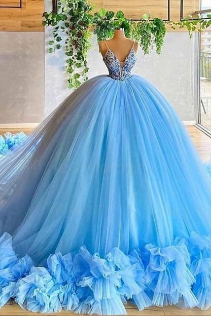 Sleeveless Long Ball Gown V-Neck Spaghetti Straps Tulle Quinceanera Dresses-newarrivaldress