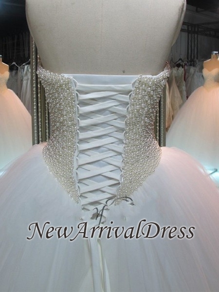 Sweetheart Tulle Pearls Glamorous Princess Elegant Ball Gown Wedding Dresses-newarrivaldress