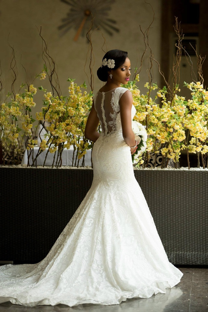 Sexy Mermaid Vintage Wedding Dresses with Special Lace Beads Illusion Back Wedding Gowns BA3413