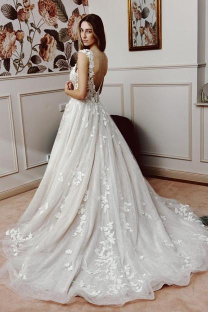 Elegant Tulle Floral Lace Aline Wedding Dress Sleeveless Appliques Bridal Dress-newarrivaldress