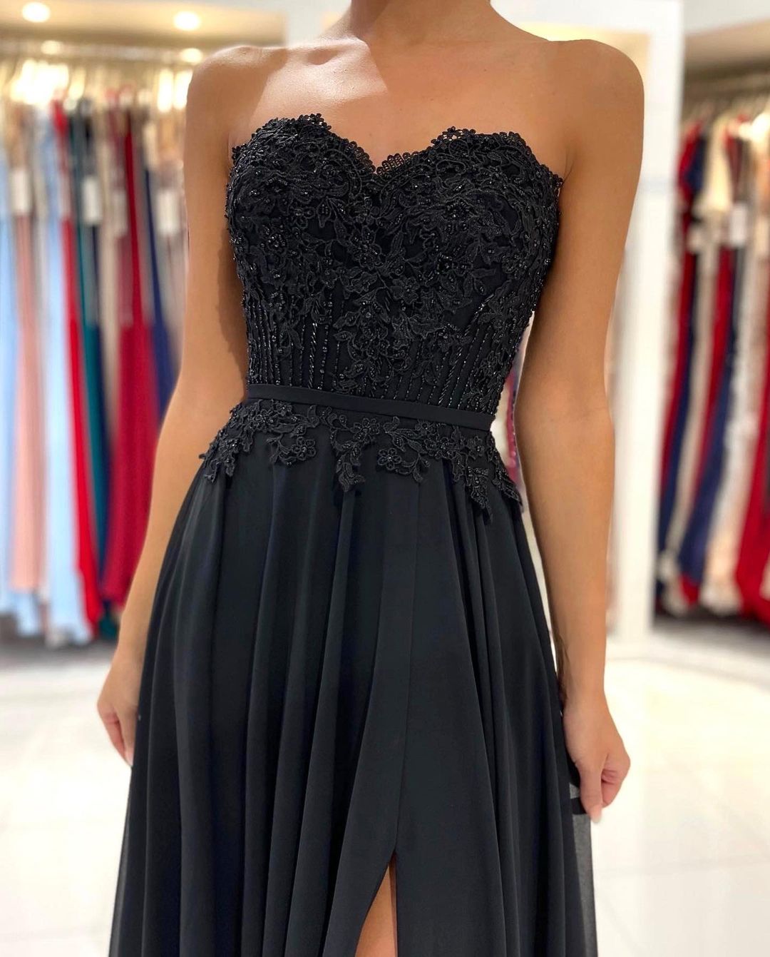Sweetheart Black Prom Dress Side Slit Sleeveless Chiffon Party Dress-newarrivaldress