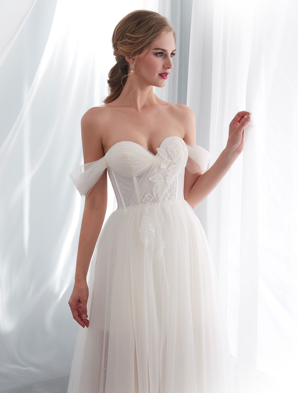 Wedding Dresses Tulle Ivory Off The Shoulder Sweetheart Beach Bridal Dress With Train-newarrivaldress