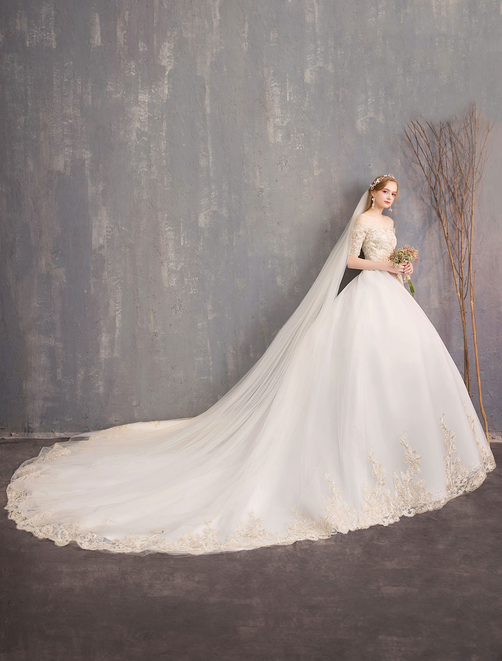 Tulle Wedding Dress Off The Shoulder Half Sleeve Princess Bridal Gown-newarrivaldress