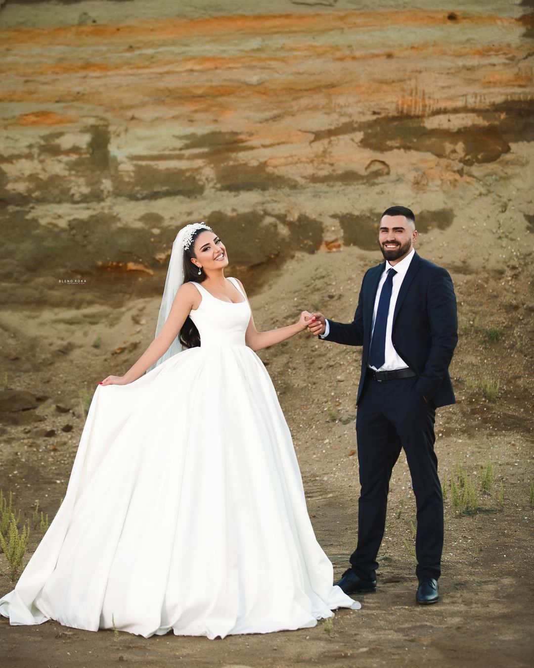 Simple White Aline Wedding Dress with Straps Sleeveless Bridal Dress-newarrivaldress