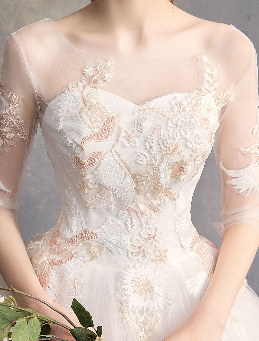 Ball-Gown-Princess-Wedding-Dresses-Ivory-Half-Sleeve-Backless-Applique-Bridal-Dress-newarrivaldress