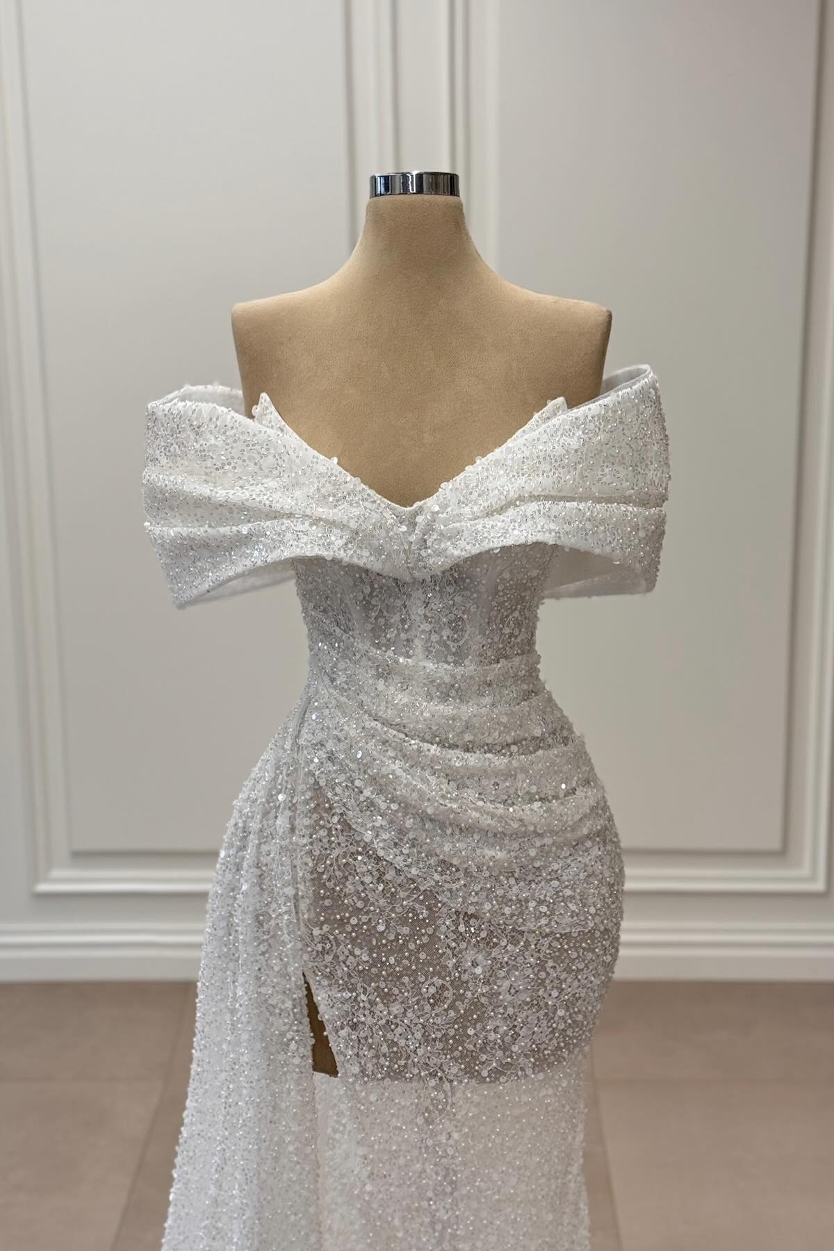 Charming Off Shoulder Glitter Sheath Evening Gown White Sequins Front Split Prom Dress-newarrivaldress
