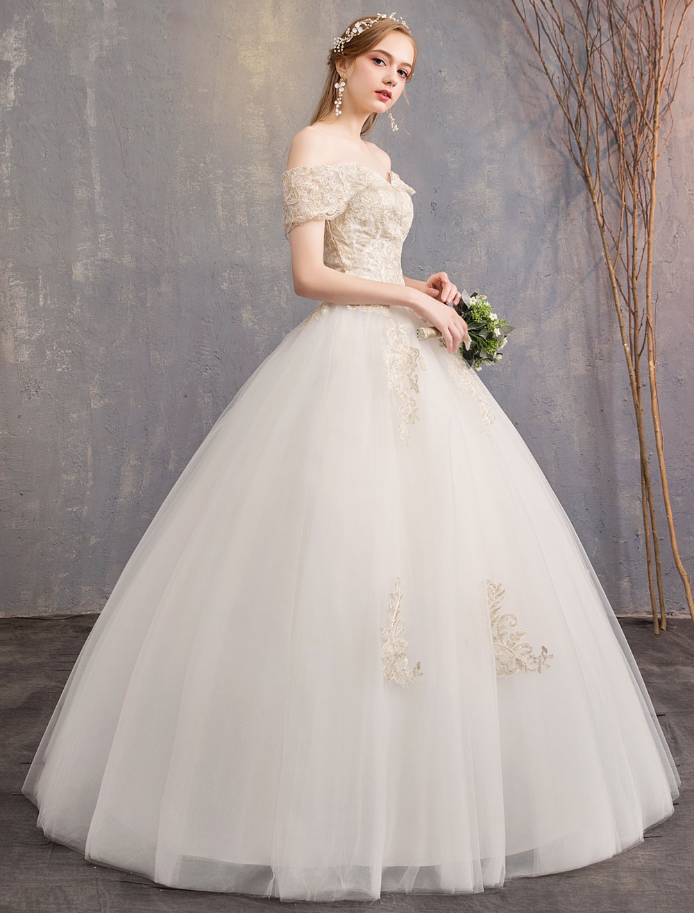 Princess Wedding Dress Ivory Lace Applique Off The Shoulder Short Sleeve Bridal Gown-newarrivaldress