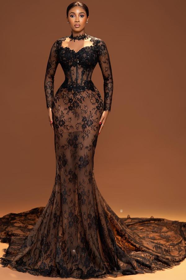 Charming Black Trumpet Wedding Gown Floral Lace with Long Sleeves-newarrivaldress