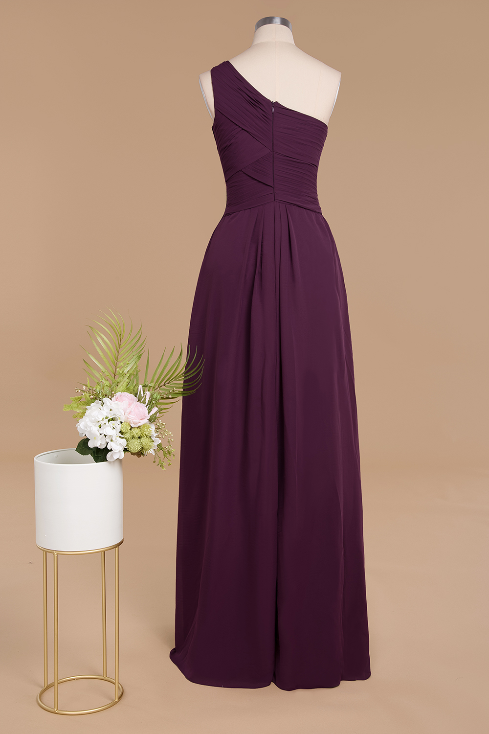 Elegant Ruched Chiffon One Shoulder Bridesmaid Dress Long Sleeveless Evening Dress