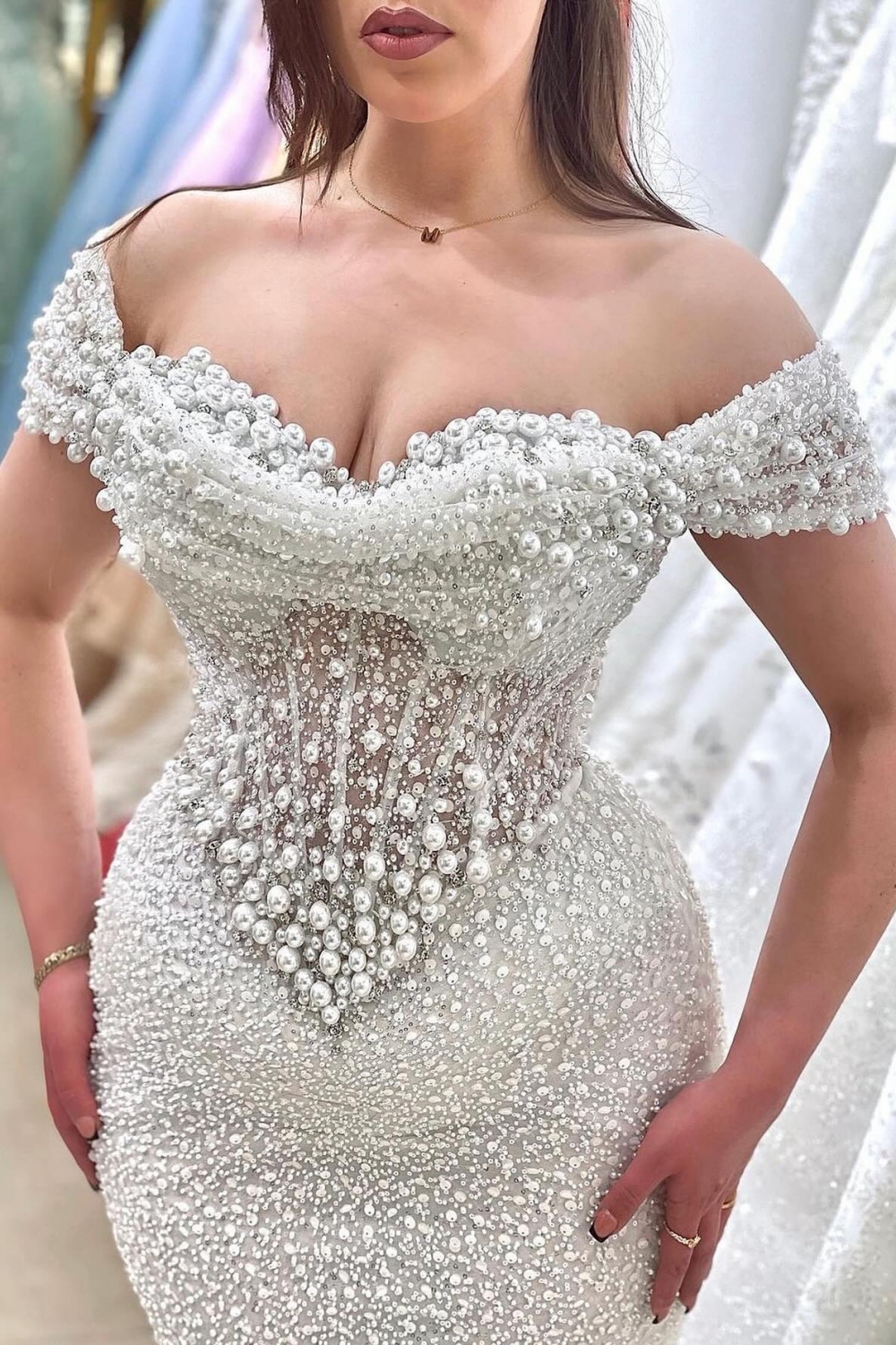 Gorgeous Off-the-Shoulder Sequins Pearls Bodycon Prom Dress Glitter Sweetheart Evening Dress