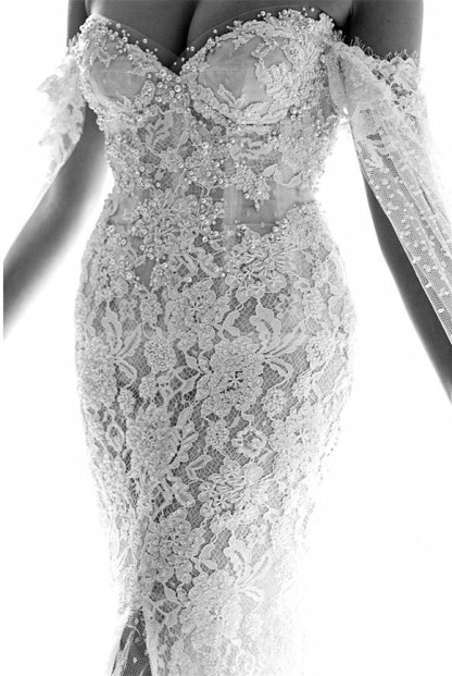 Gorgeous Sweetheart Lace Mermaid Wedding Dresses Front Slit Bridal Dresses with Tulle Wrap