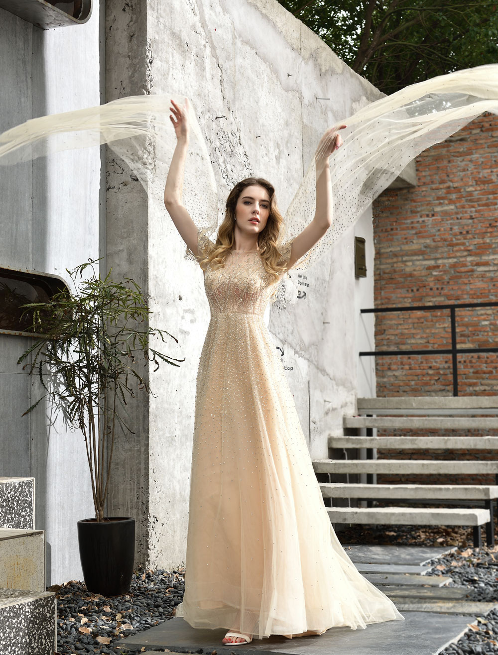 Wedding Dresses A Line Sweep Short Sleeves Beaded Jewel Neck Tulle Bri   newarrivaldress