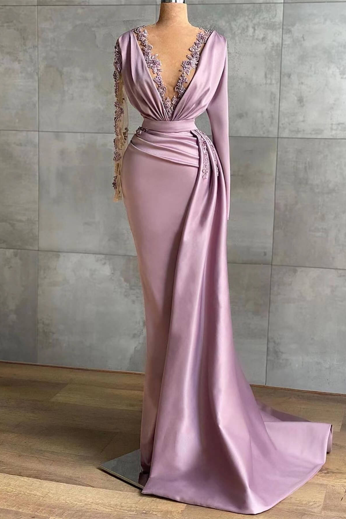V-Neck Satin Long Sleeves Lace Appliques Long Mermaid Evening Dress