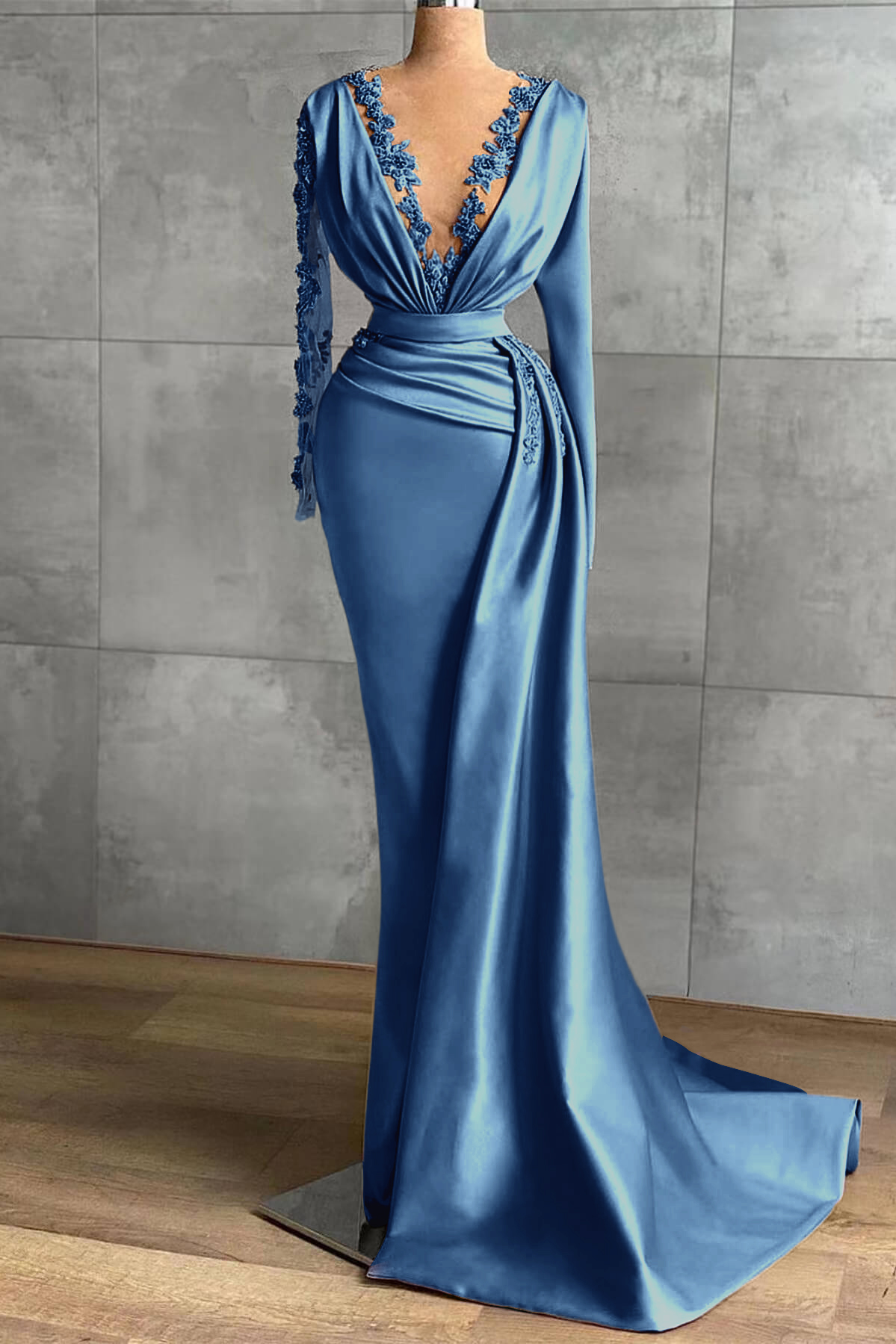 V-Neck Satin Long Sleeves Lace Appliques Long Mermaid Evening Dress