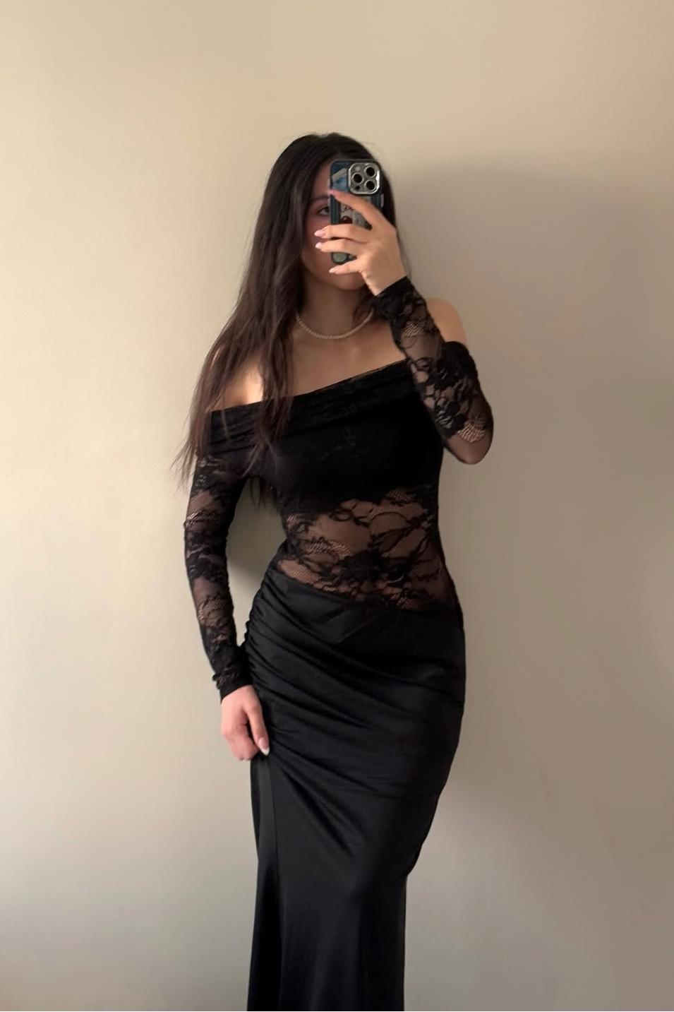 Off-the-Shoulder Long Sleeves Lace Ruched Long Mermaid Evening Dress