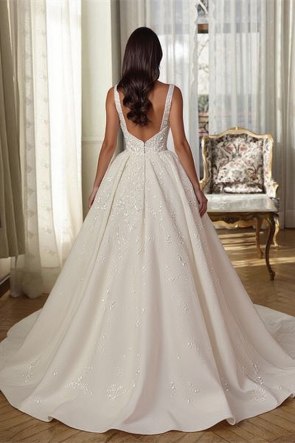 Gorgeous Aline Wedding Dress V-neck Sleeveless Front Split Bridal Dress with Sequins