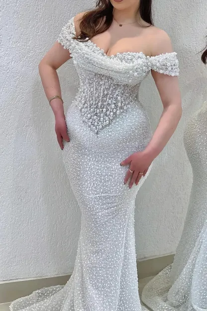 Gorgeous Off-the-Shoulder Sequins Pearls Bodycon Prom Dress Glitter Sweetheart Evening Dress