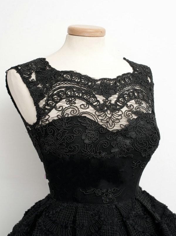 Knee Length Black Little Lace Dresses Sexy Short Homecoming Dresses-newarrivaldress