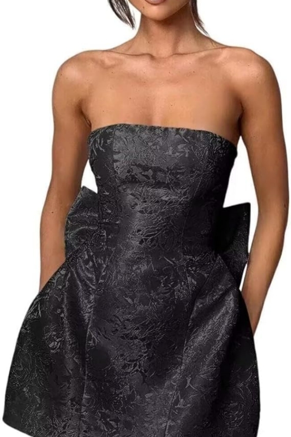 Chic Strapless Ruffle Satin Sheath Prom Dress Short Homecoming Dresses with Bow-newarrivaldress