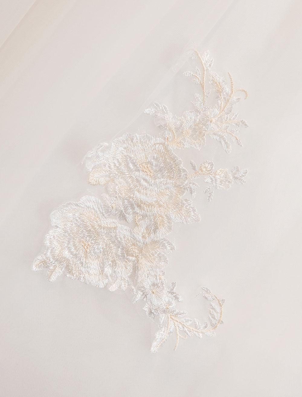 Tulle Wedding Dresses Ivory Illusion Neckline Half Sleeve Floor Length Princess Bridal Dress-newarrivaldress