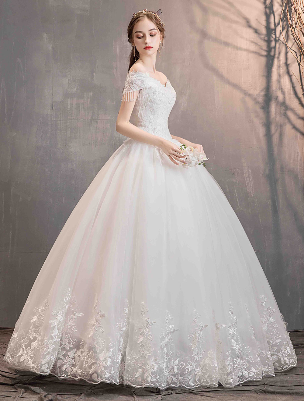 Tulle Wedding Dresses Princess Bridal Gown Off The Shoulder Lace Applique Floor Length Ball Gown Bridal Dress-newarrivaldress