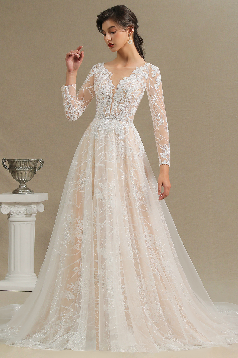 Glamorous Ivory Lace Appliques Wedding Dress Tulle Long Sleeve Bridal Gowns-newarrivaldress