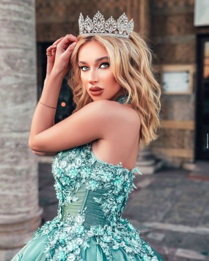 Charming Aline Halter Mint Green Ball Gown 3D Floral Deep V-Neck Wedding Dress-newarrivaldress