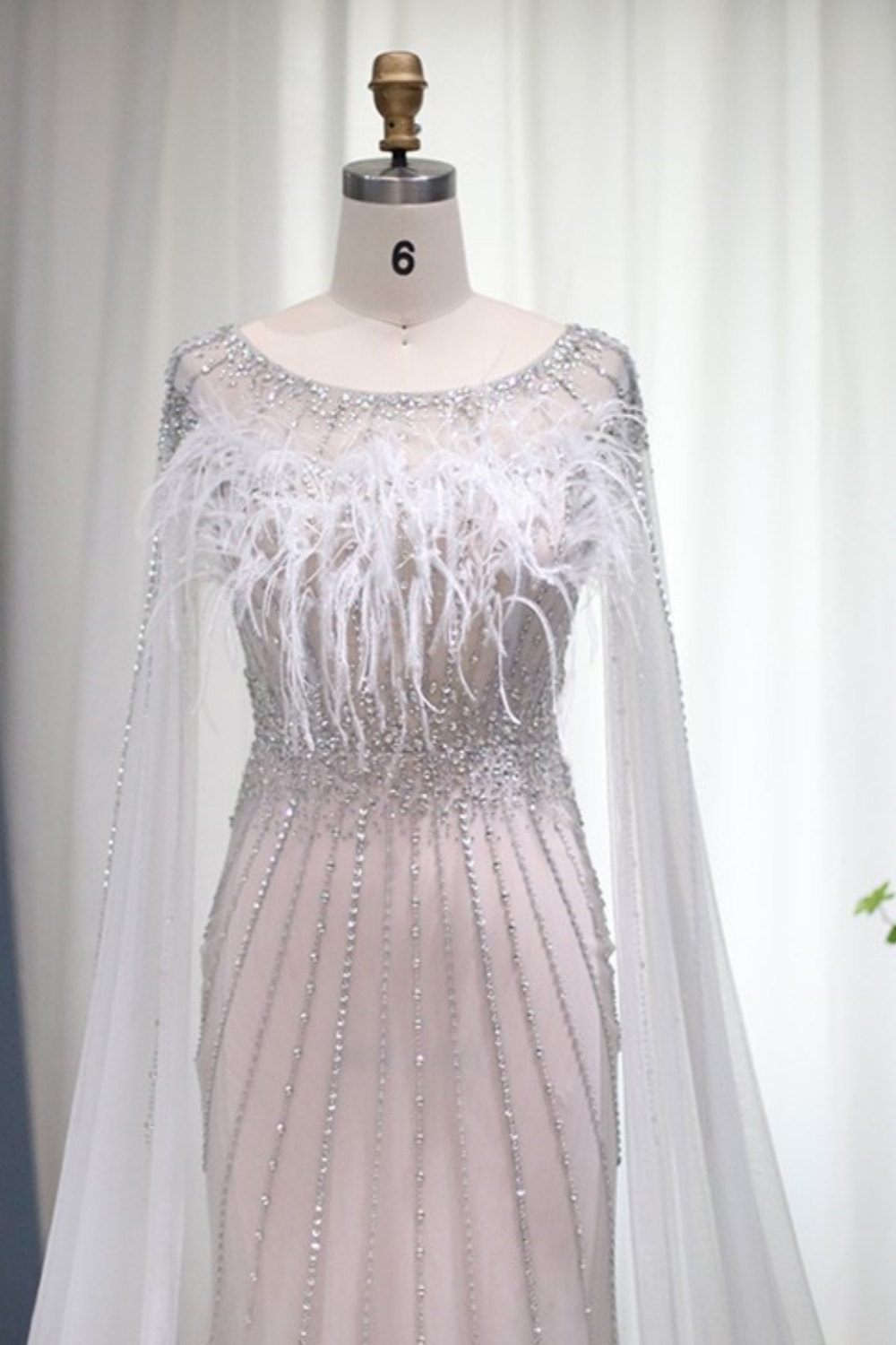 Charming Scoop Neck Sequins Mermaid Evening Dress Fur Long Wedding Party Dress with Cape Sleeves-newarrivaldress