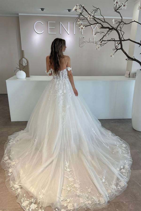 Chic Floral Lace Aline Wedding Dress Off-the-Shoulder Tulle Appliques Bridal Dress-newarrivaldress