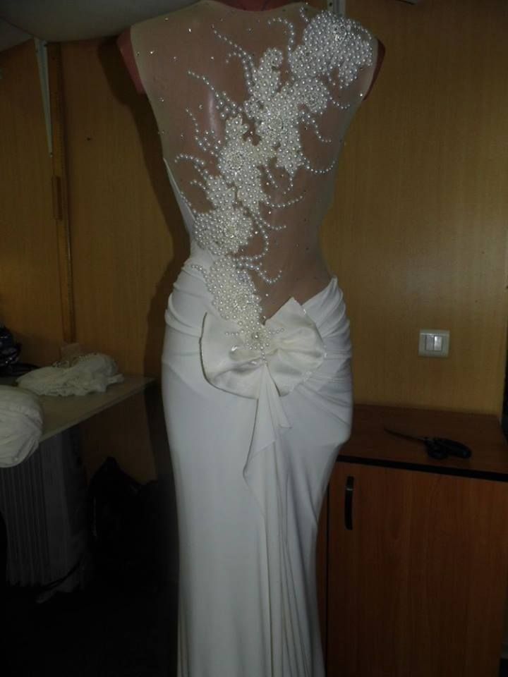Prom Dresses Sexy Sheer Sleeveless White Chiffon Mermaid Prom Dresses Beaded Pearls Ruffles Evening Gown-newarrivaldress