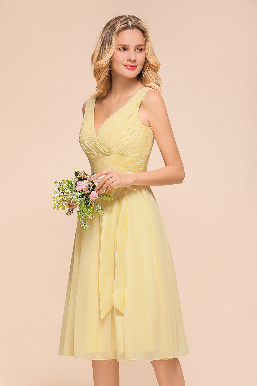 Elegant Daffodil Ruffle Chiffon Short Bridesmaid Dress Sleeveless Aline Tea Length Formal Dress-newarrivaldress
