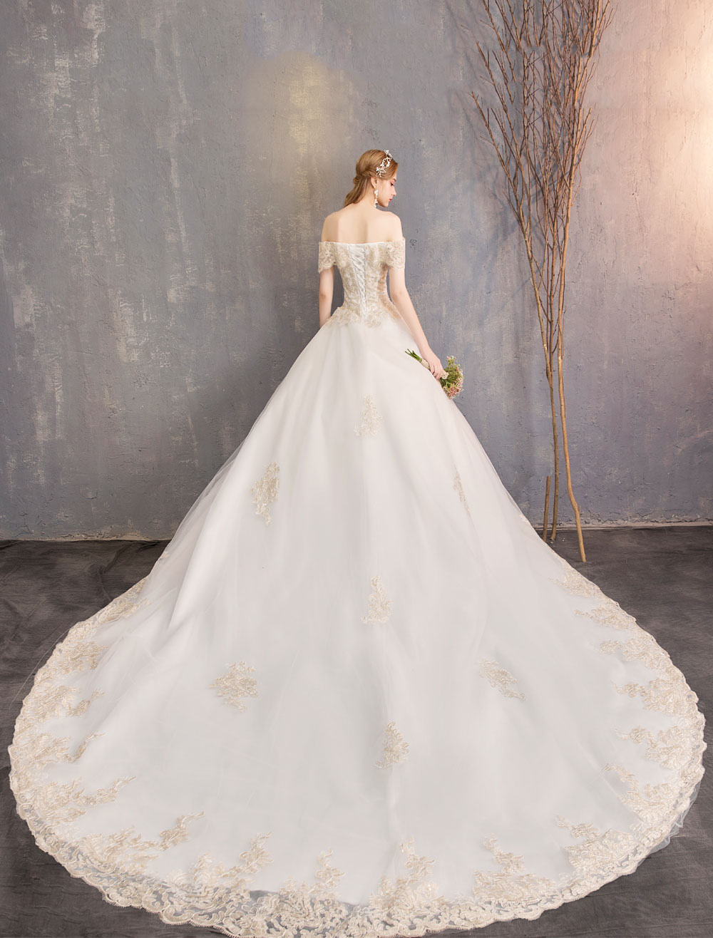 Princess Wedding Dress Ivory Lace Applique Off The Shoulder Short Sleeve Bridal Gown-newarrivaldress